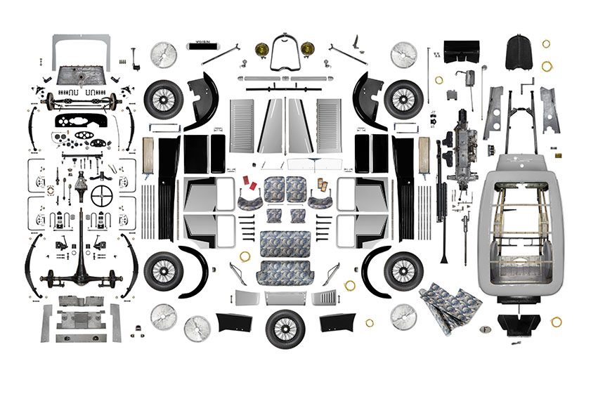 Voiture en pièces détachées